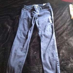 Hollister jeans W 27 L 27